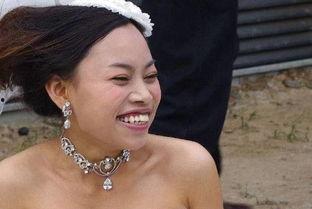 广州模特吃瓜事件